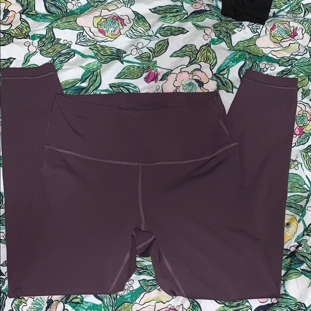 Lululemon leggings!